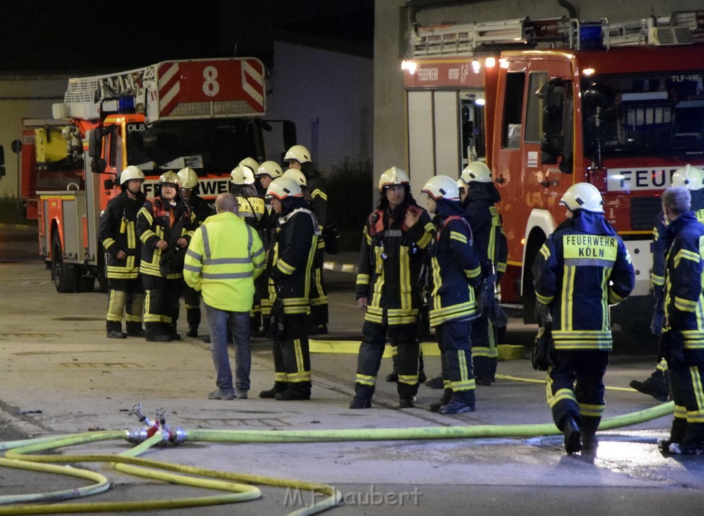 Feuer 2 AVG Koeln Rath Heumar Wikingerstr P071.JPG - Miklos Laubert